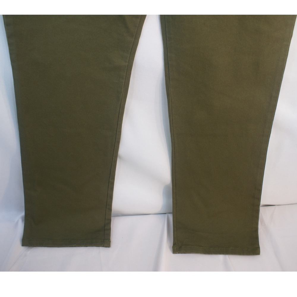 Gloria Vanderbilt Amanda Slimming Tapered Leg Jeans Olive Green 12 Average NWT - Picture 4 of 10